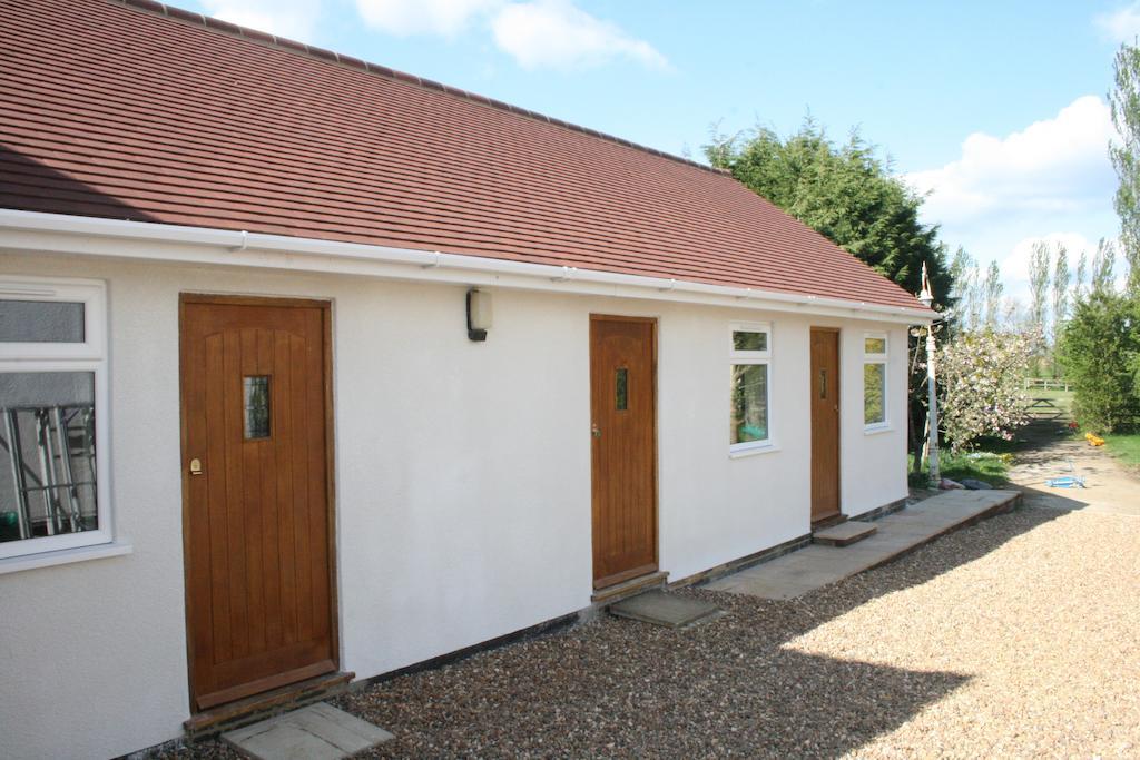 The Stables B&B @ Pear Tree Cottage Winslow Εξωτερικό φωτογραφία